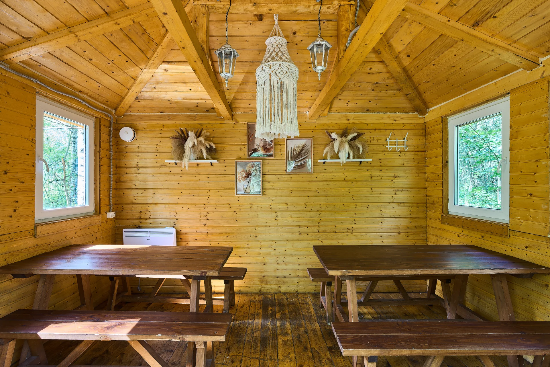 Теплая беседка с мангалом на 8 — 10 человек (Мытищи, Лосиный остров)