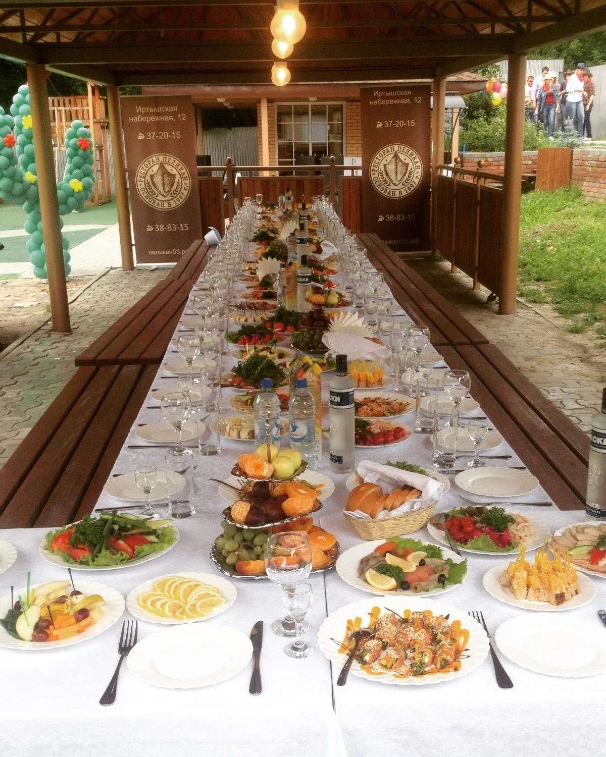 Аренда беседок от 10 до 70 человек » в парк-шале Бенилюкс