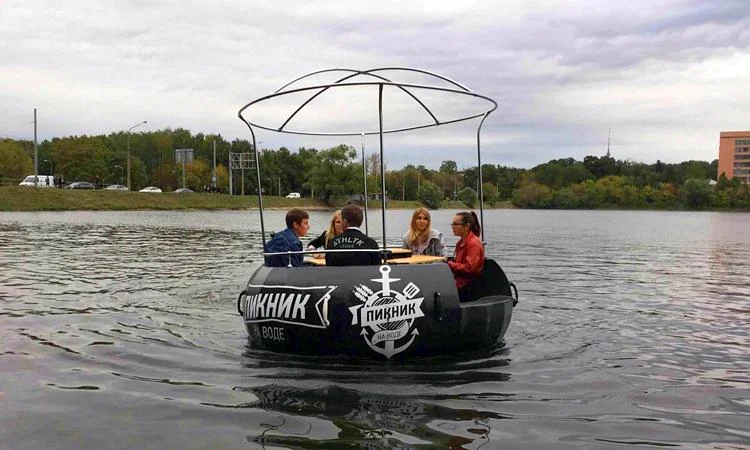 Гриль Домик на Большом Головинском пруду