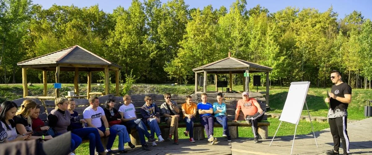 Аренда беседок, столиков и шалашей для пикника на природе вместимостью от 4 до 100 человек у Бараовского озера