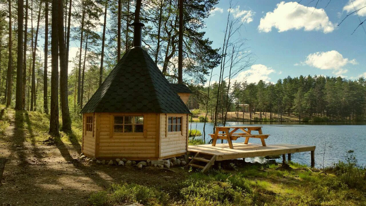 База отдыха «Шишки на Лампушке» сдает в аренду гриль-домик для шашлыка