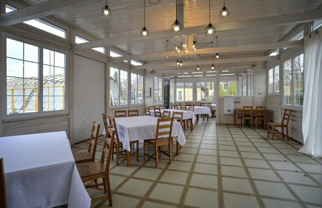 Аренда беседок от 10 до 70 человек » в парк-шале Бенилюкс