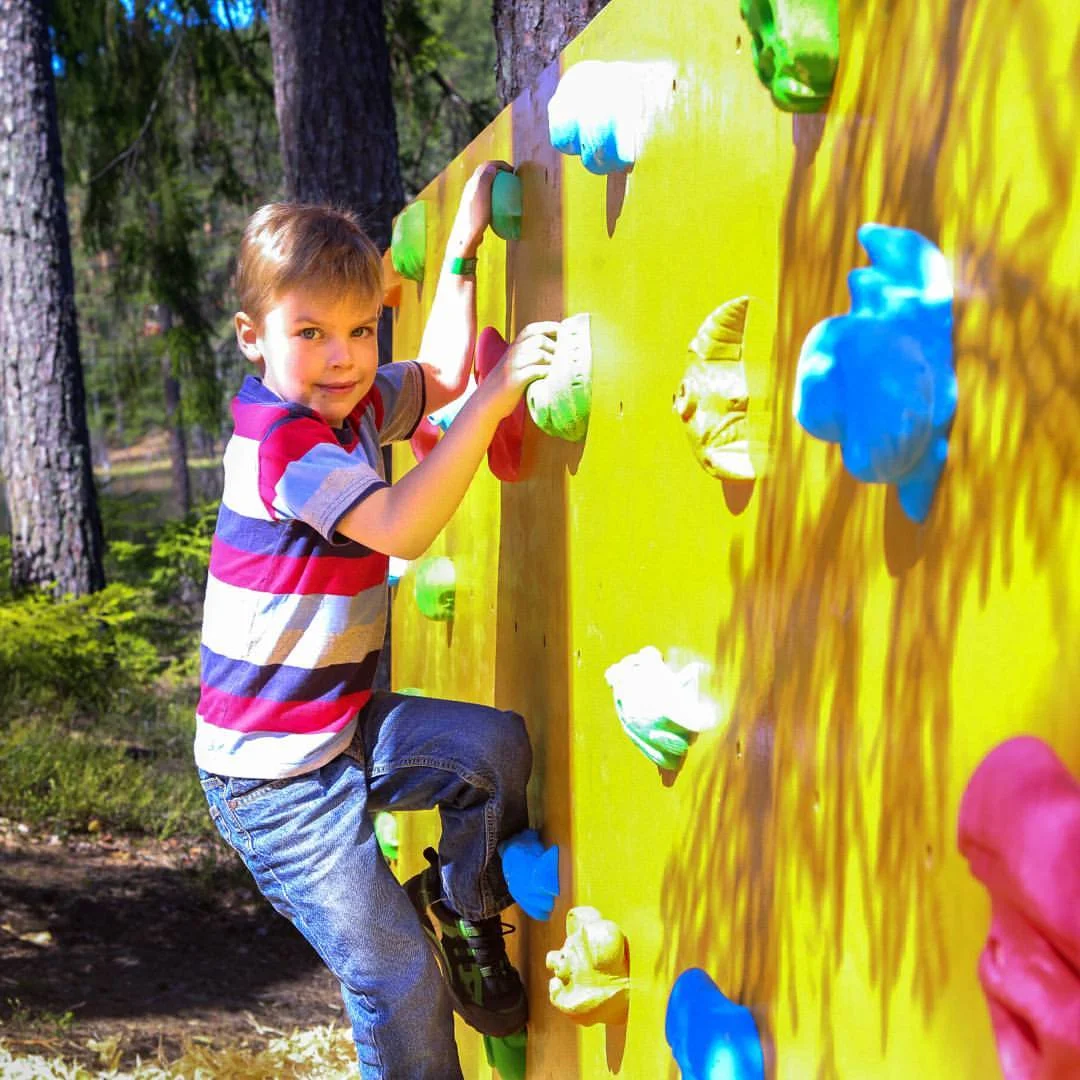 Отдых в гриль домике «Greenvald» на 20 человек