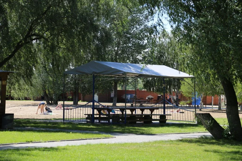 Аренда беседок для шашлыка в Саратове. Турбаза “Островок”