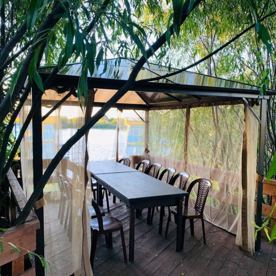 Аренда мангальной беседки на 10 человек в парке «Печерские пески»