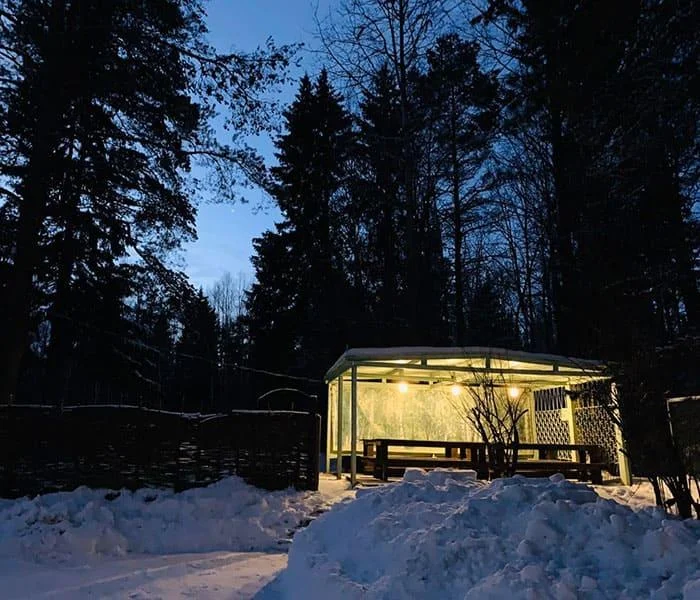 Аренда веранды с мангалом в Перми на территории спортивно-развлекательного комплекса «Австерия»