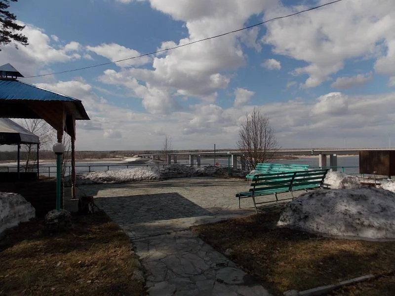 Шатер-беседка на 20 человек на берегу реки Обь