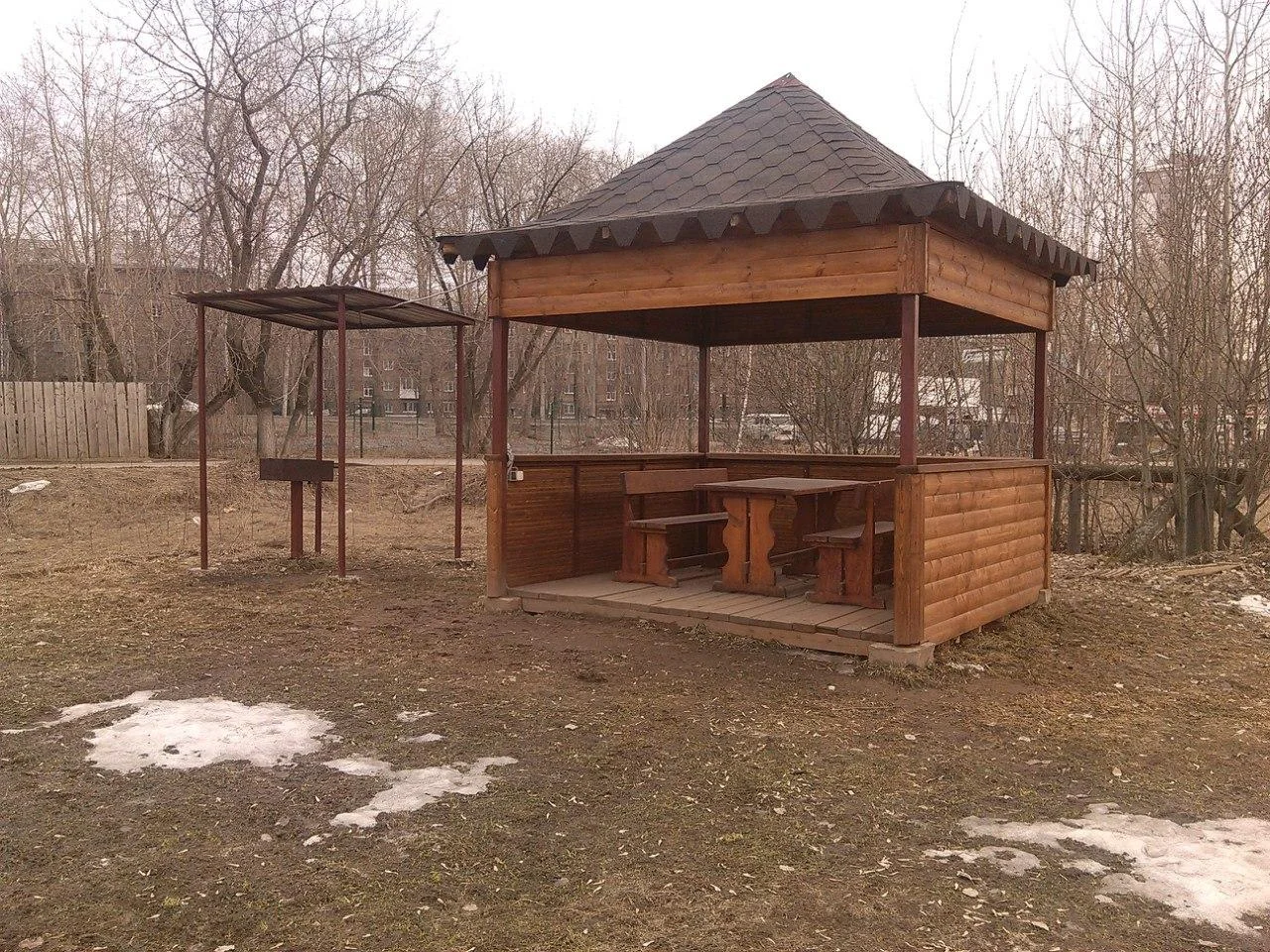 Ипподромовские беседки на шоссе Космонавтов в городе Пермь